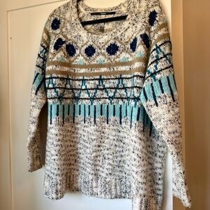 Kensie Cream and Blue Patterned Sweater